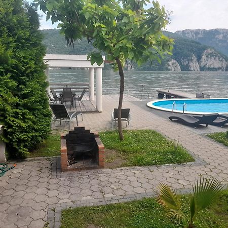 Exclusive Villa Eselnita Exterior photo