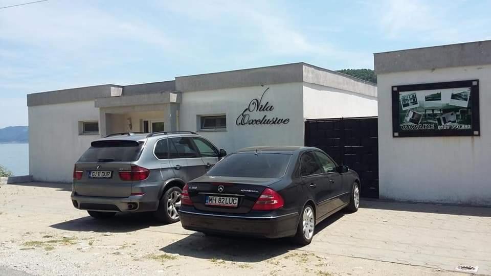 Exclusive Villa Eselnita Exterior photo